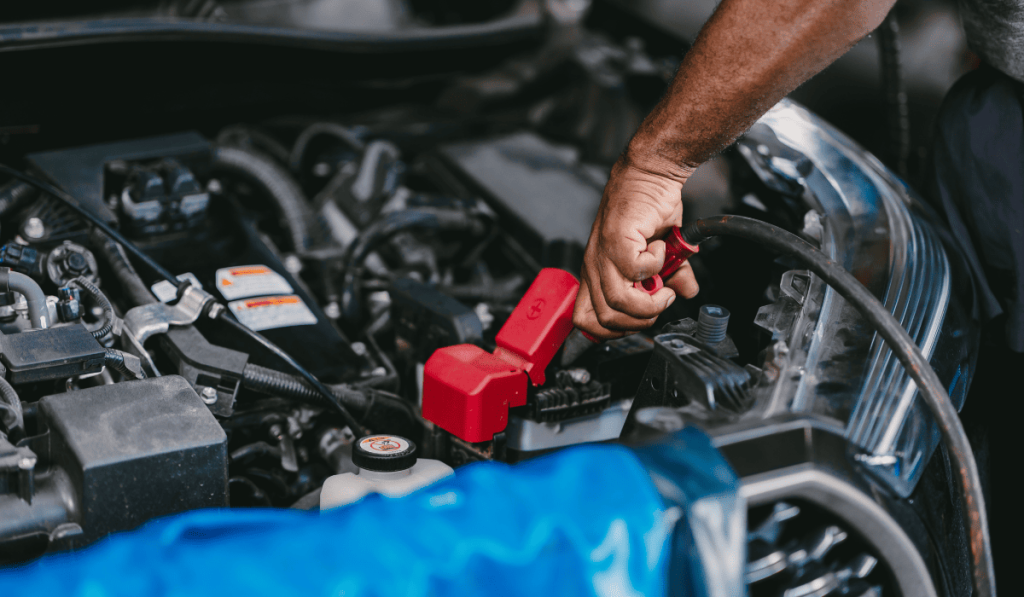 Güzelbahçe Akü Takviyesi Profesyonel Hizmet